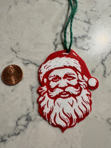 Gift tag with classic Santa Claus