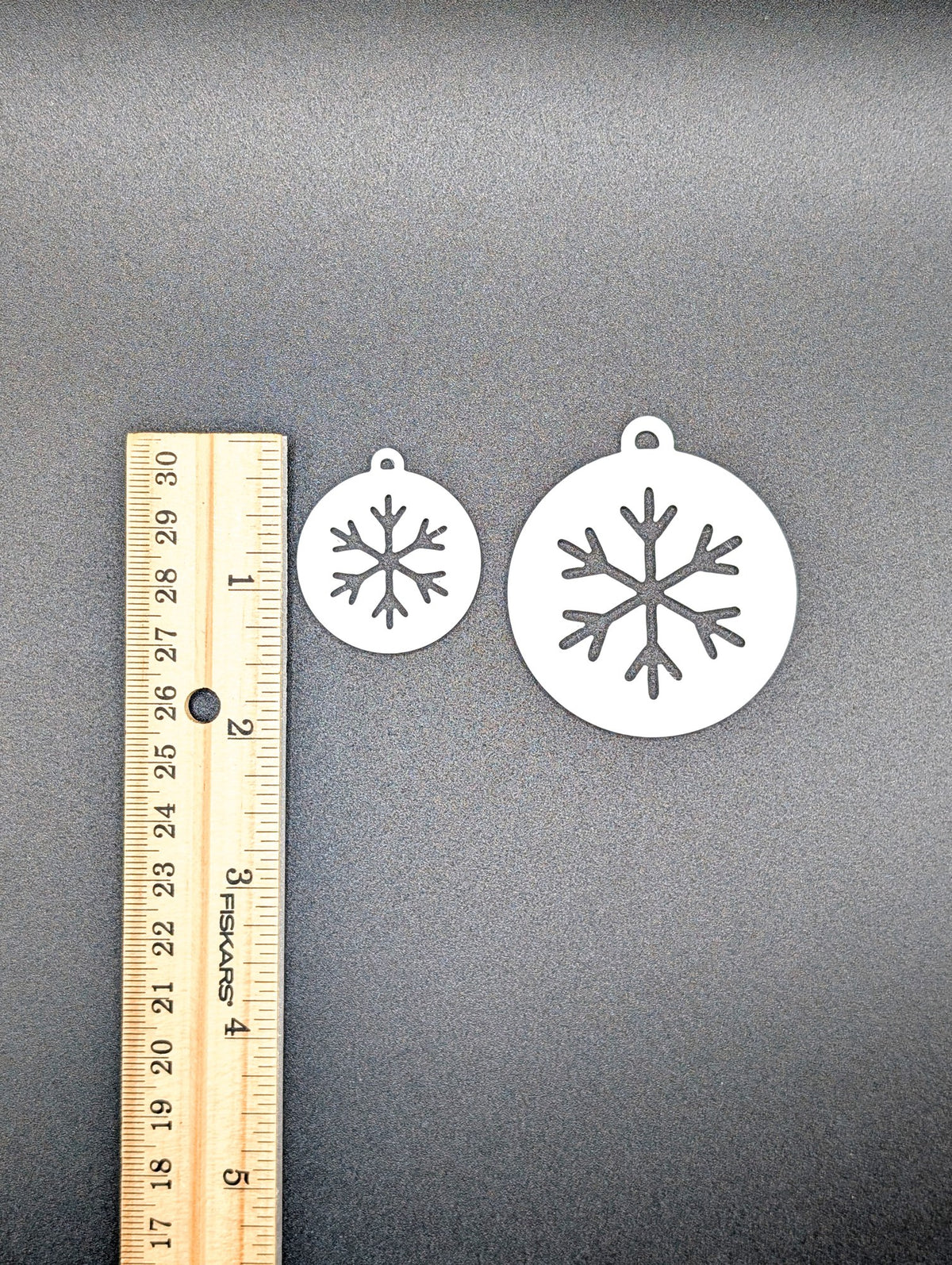 Gift tag with cut-out snowflake