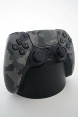 PS5 DualSense Controller Stand – Minimalist Desk