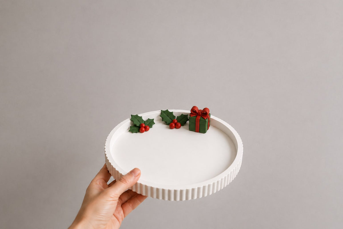 Small Christmas tray for jewellery and trinkets