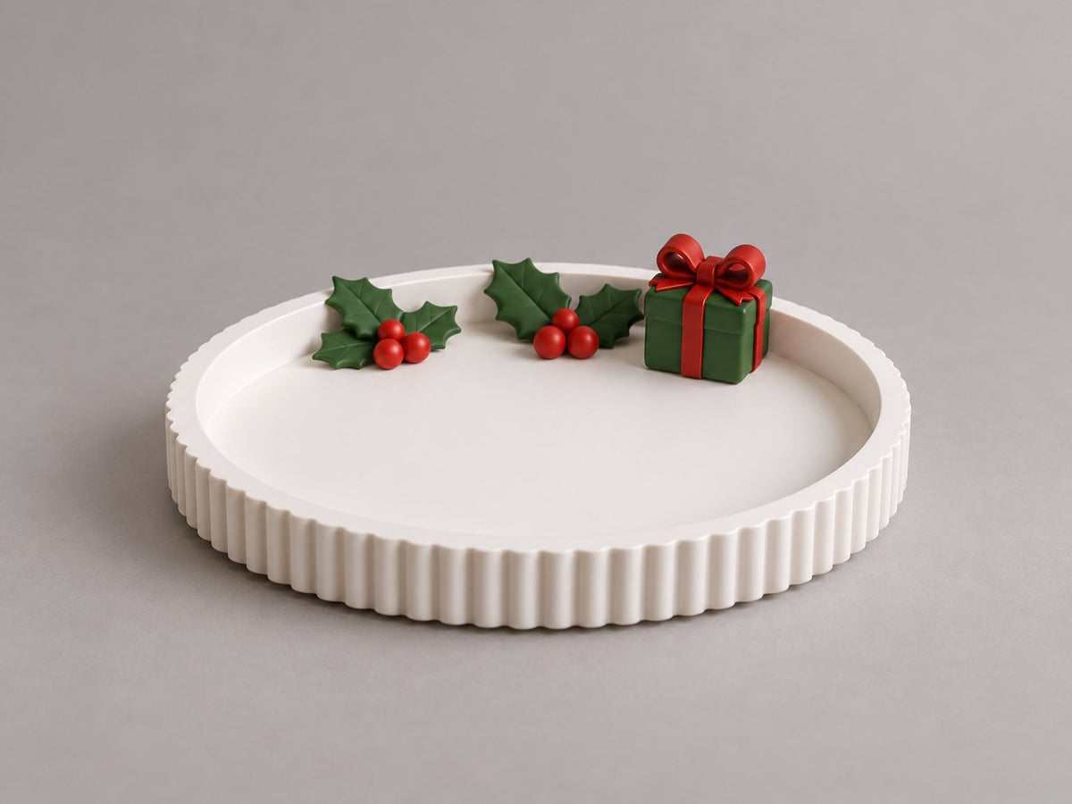 Small Christmas tray for jewellery and trinkets