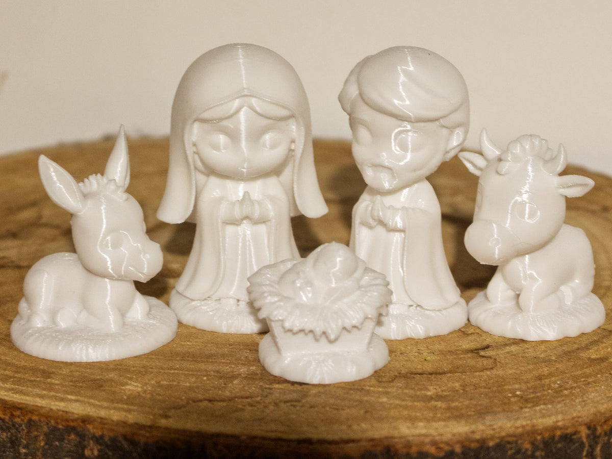 Stylized Virgin Mary figure for a nativity scene