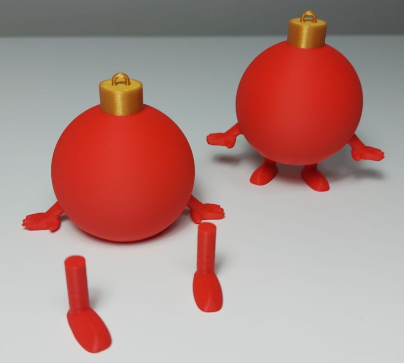 Christmas bauble figure with legs and feet