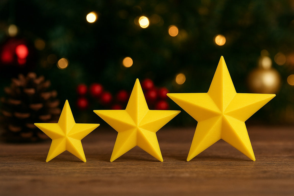 Three Christmas stars in sizes 3, 4 and 5 cm