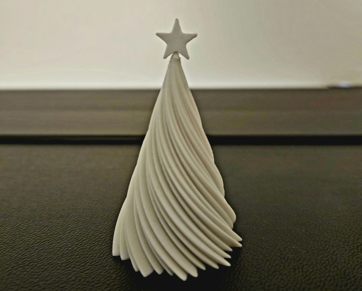 Christmas tree figure with star – beautiful Christmas decoration