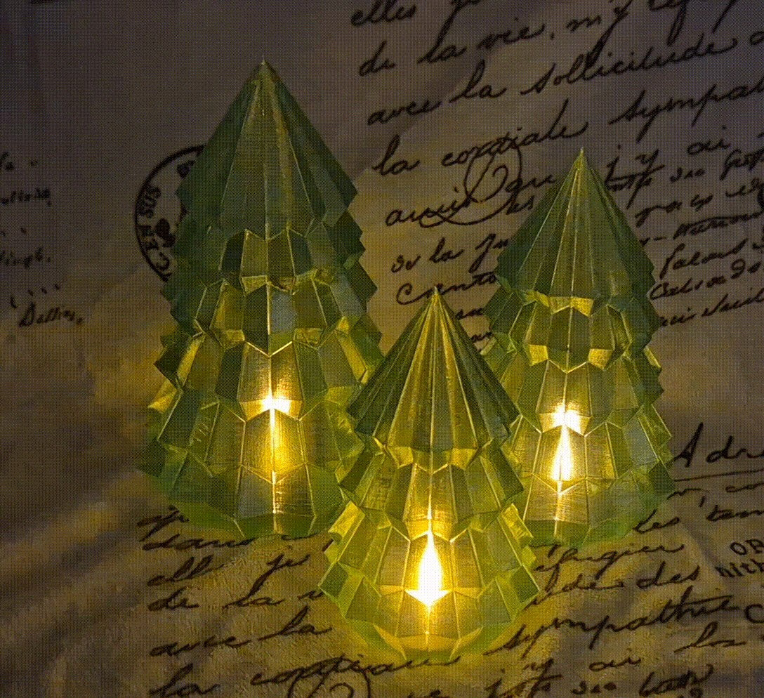 Christmas tree figure in 3 sizes – 20, 17 and 14 cm