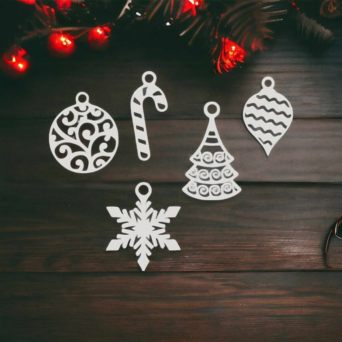 Christmas tree ornament set no. 2