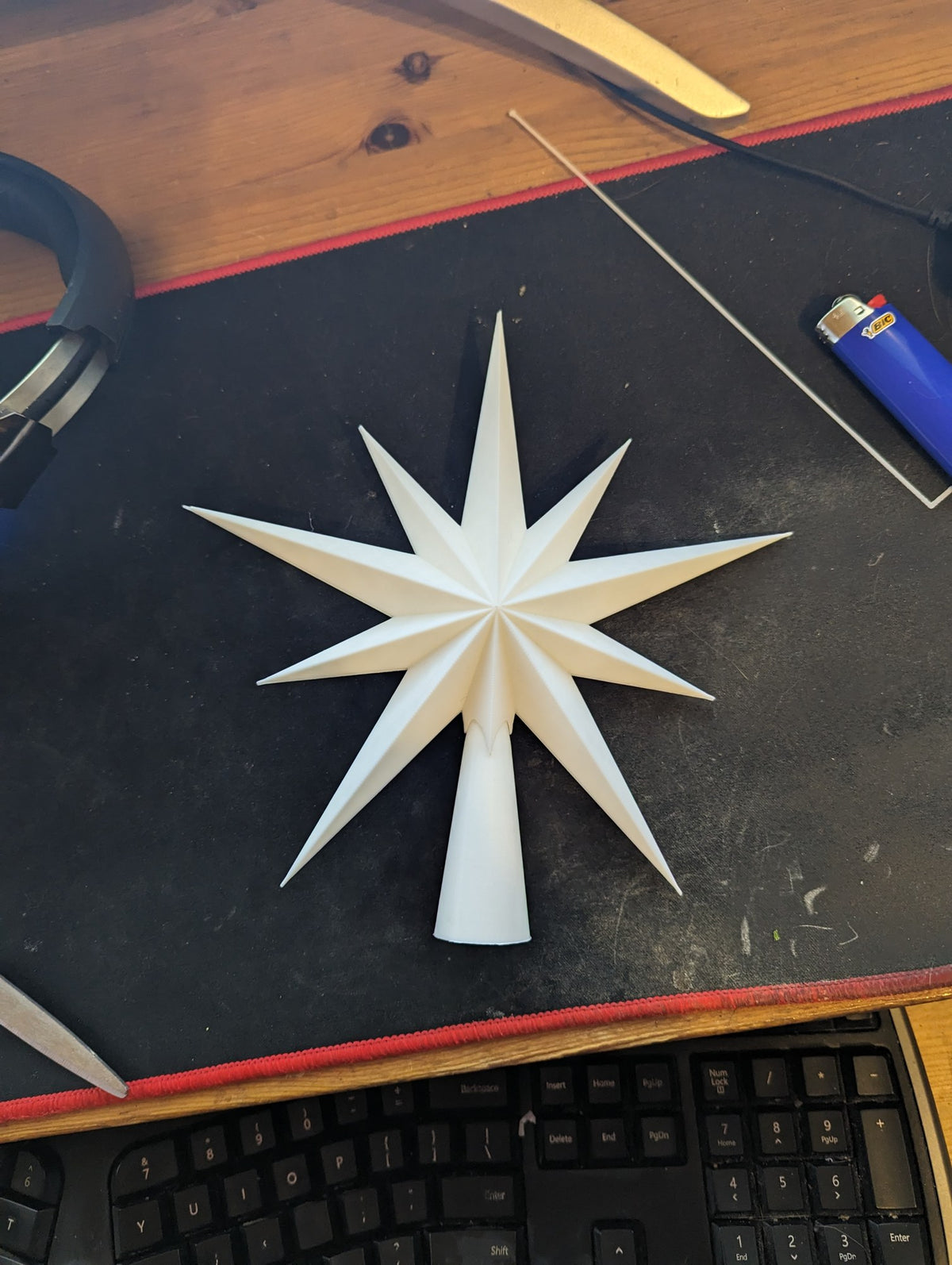 Christmas tree star with ten points