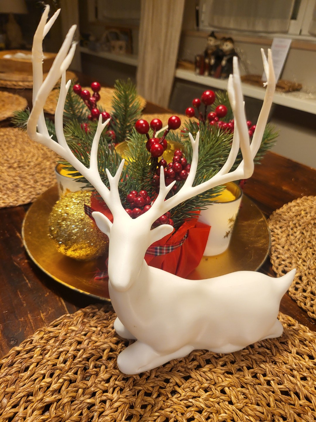 Sitting reindeer figure, Christmas decoration