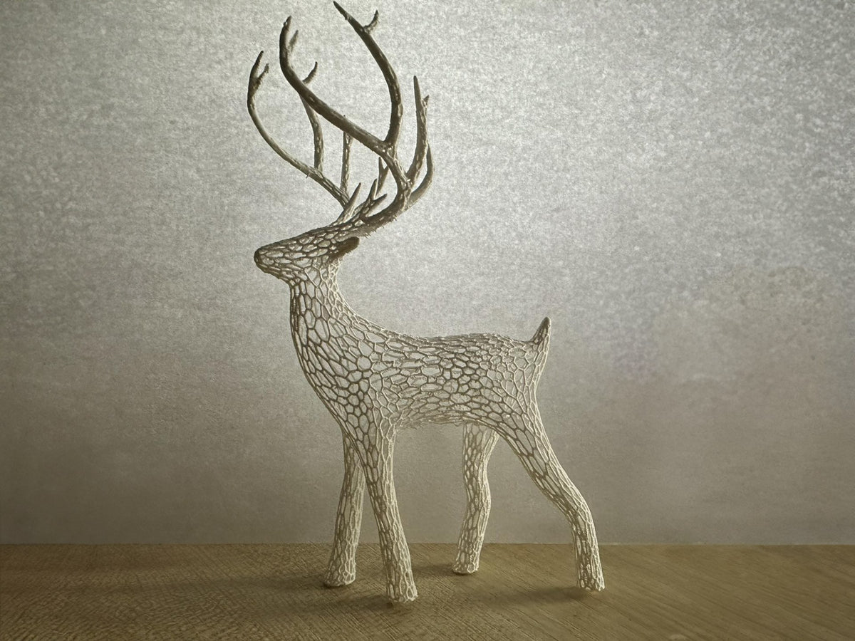 Reindeer figure with Voronoi pattern for Christmas
