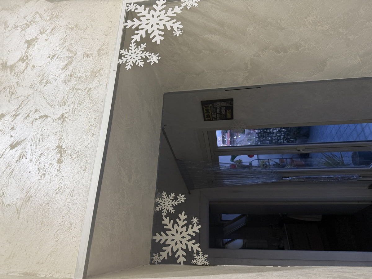 Snowflake Christmas decoration for doors and windows