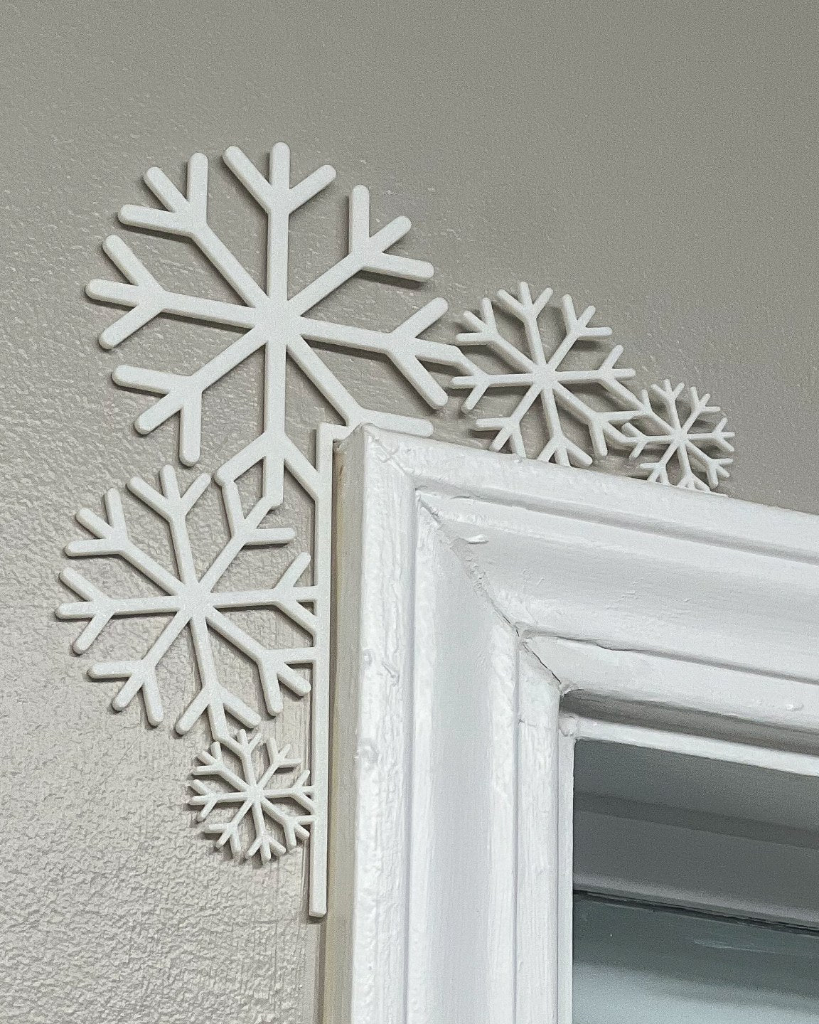 Snowflake decoration for the door frame – Christmas door decor