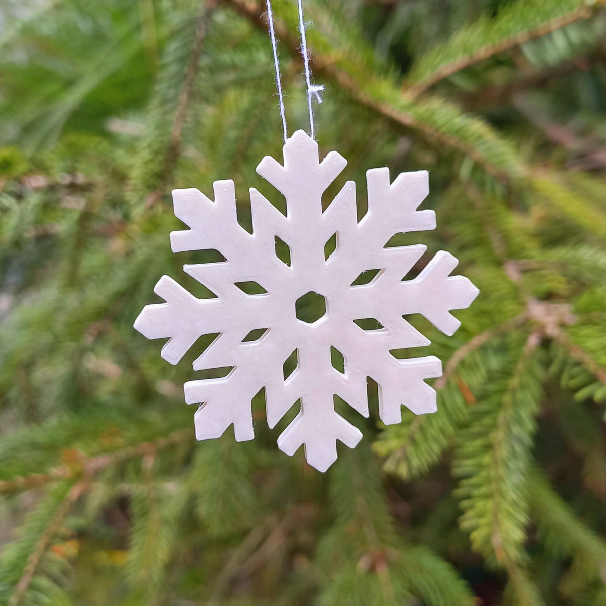 Snowflake ornaments – set of 12 for the Christmas tree