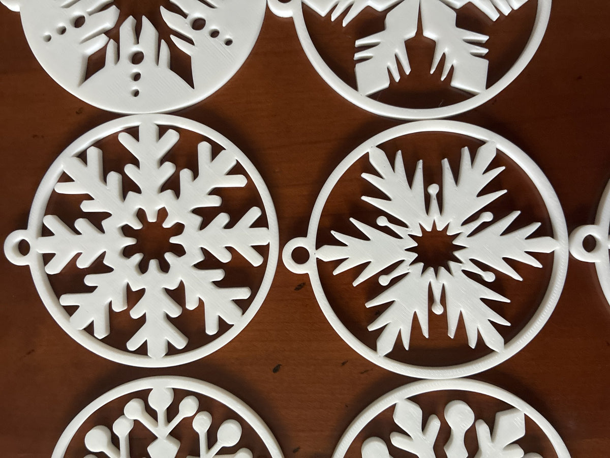 Snowflake ornaments for the Christmas tree, a selection of designs