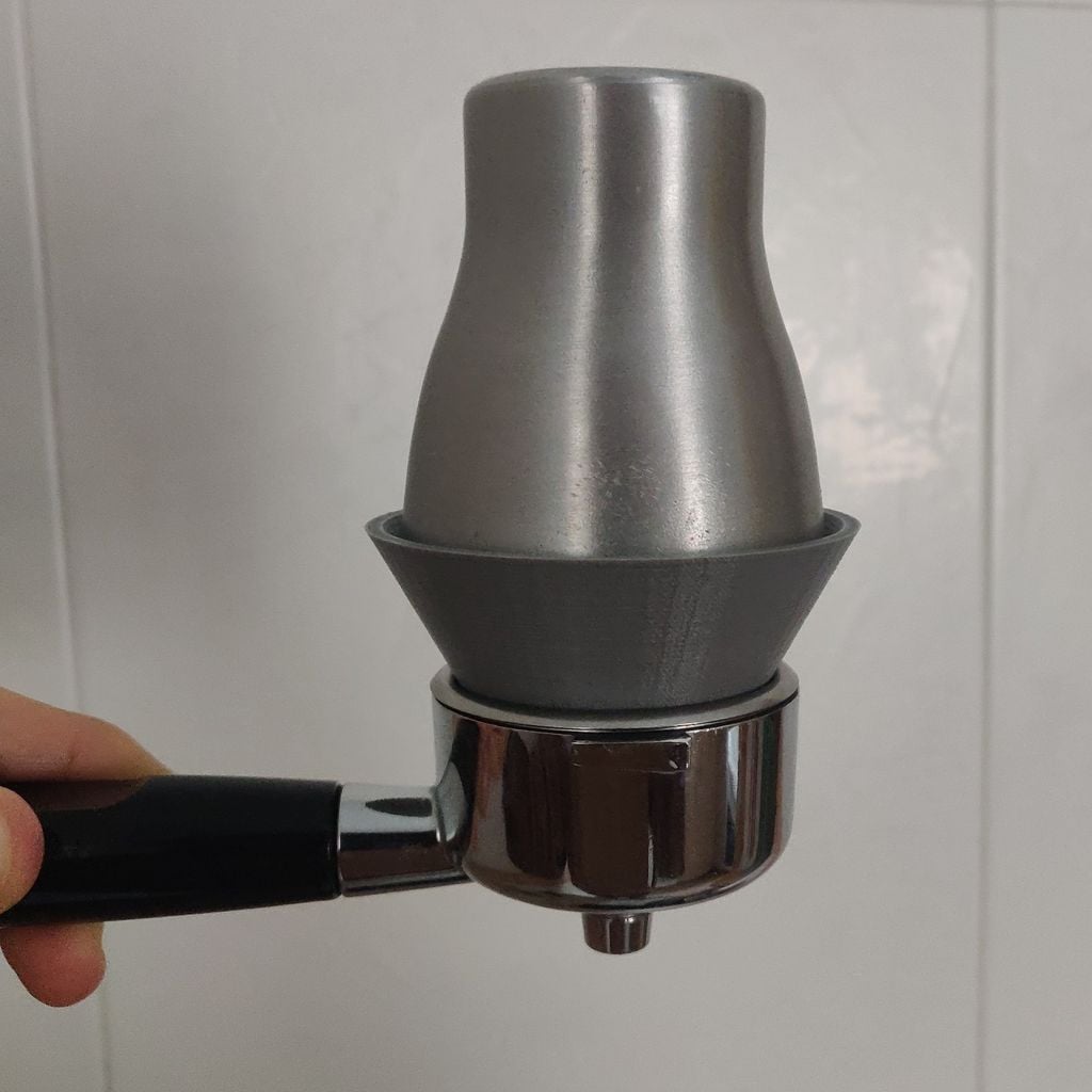ROK Espresso portafilter funnel, mess-free dosing