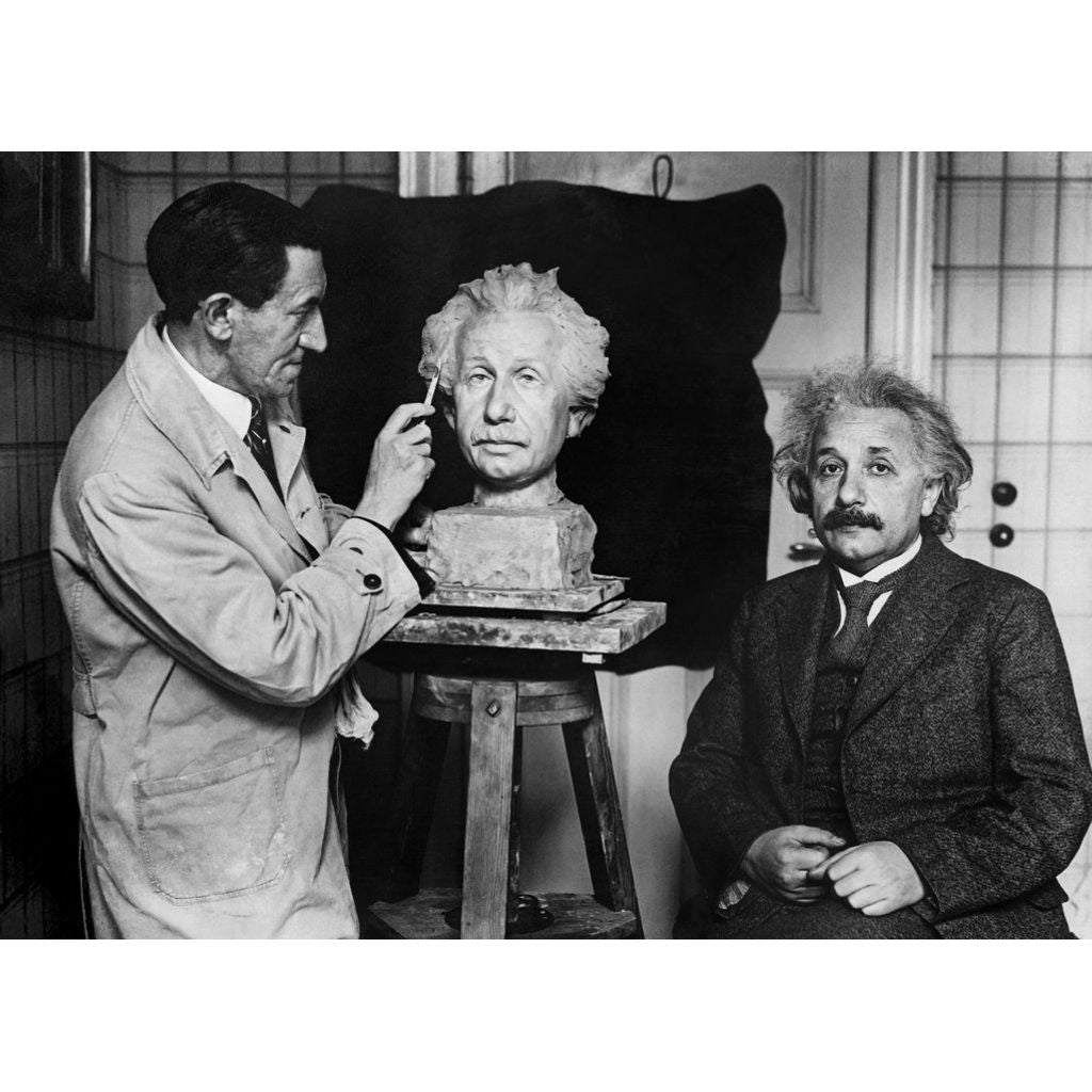 Albert Einstein Bust 3D Scan – 34 cm