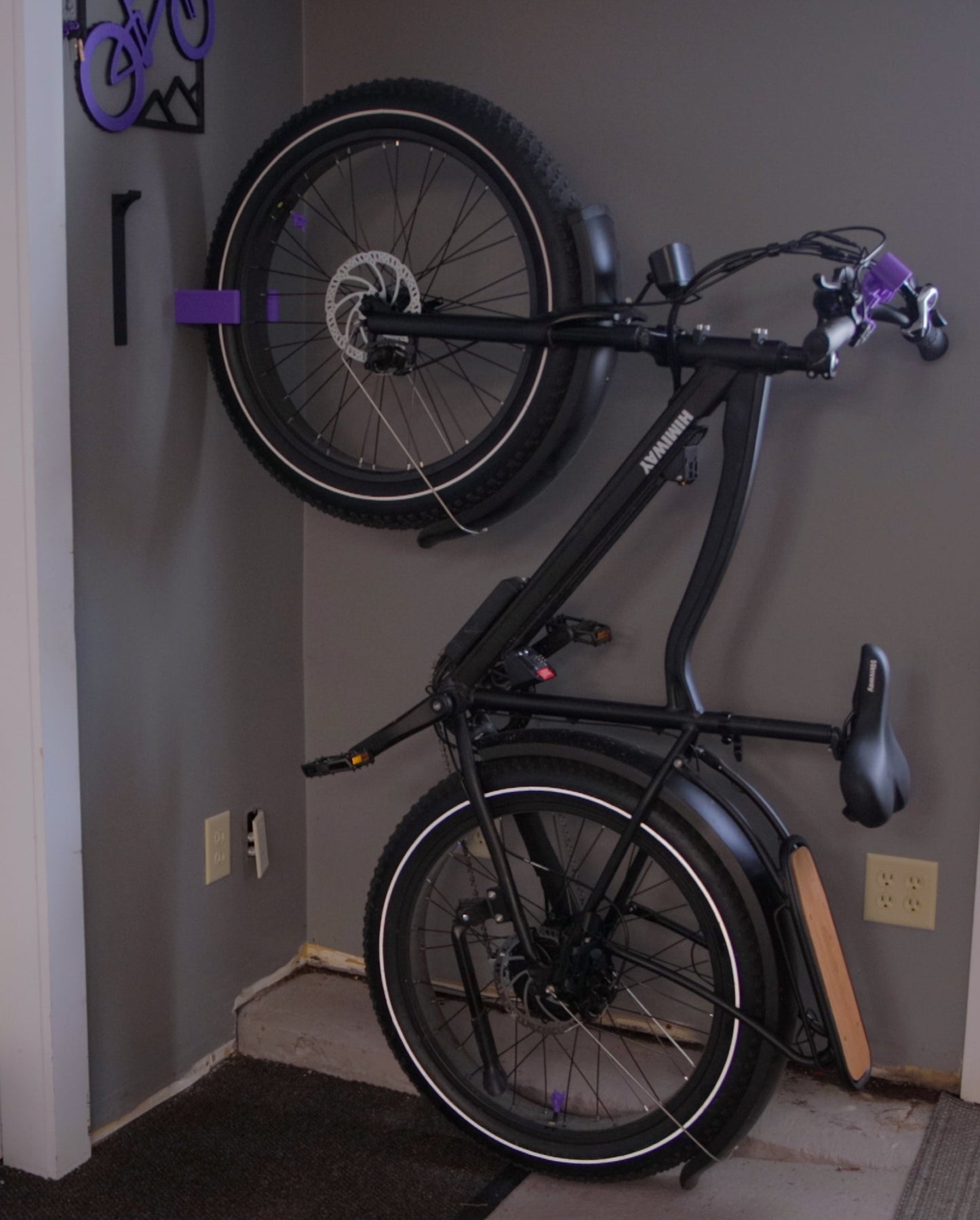 Fat Tire Bike Wall Mount Clip – Vertical Holder